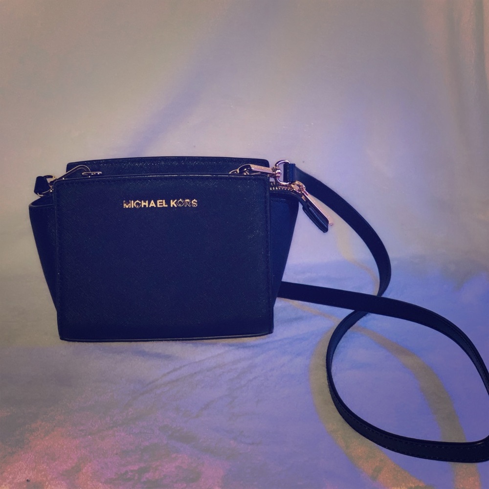 Michael Kors Crossbody purse